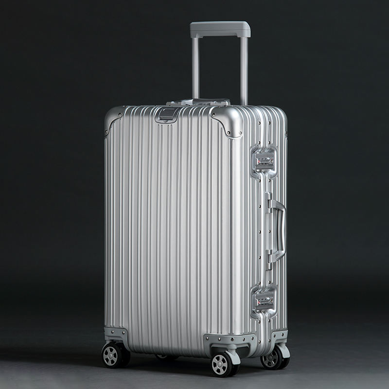 20-inch all-aluminum magnesium alloy suitcase for business use with universal wheels